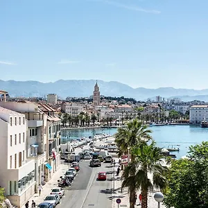 Seaview Luxury Retreat Gasthof Split